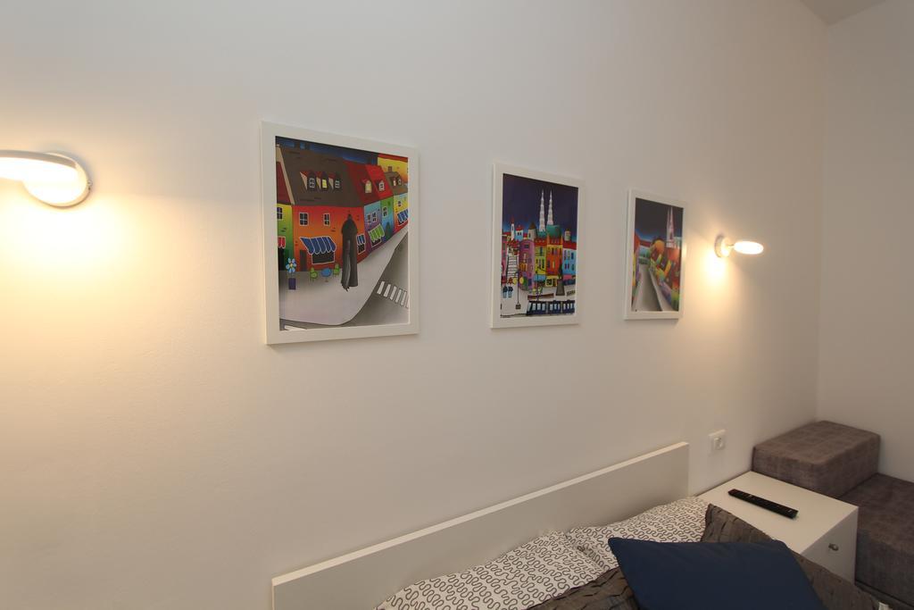 Apartments Simple Teslina Загреб Екстериор снимка